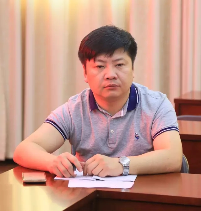 抓效益 促零售 严管理 强基础——香蕉视频一区门业召开零售专题会议